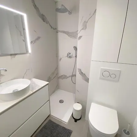 Apartment Riverside 0303